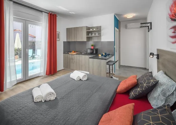 Valla-free Bikes-adults Only