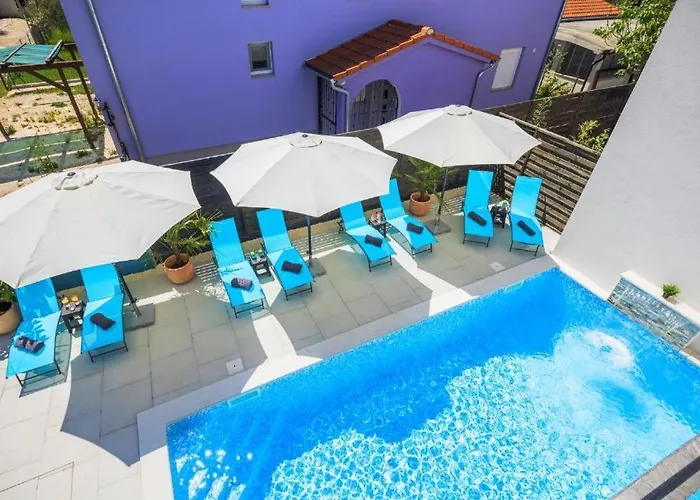 Valla-free Bikes-adults Only Fažana