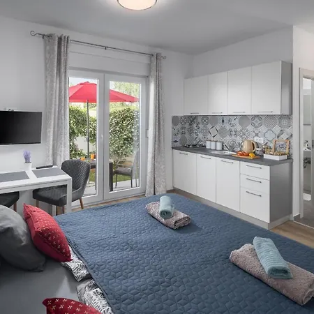 Valla - Free Bikes - Adults Only Appartement