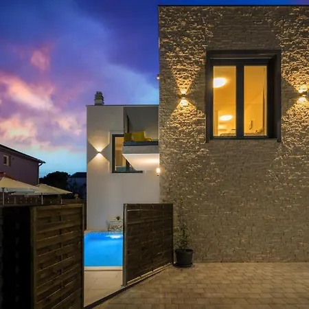 Valla-free Bikes-adults Only Apartmán Fažana