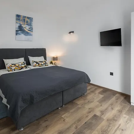 Studio Villa Valla-Adults Only-Pool & Free Bikes Apartment *
