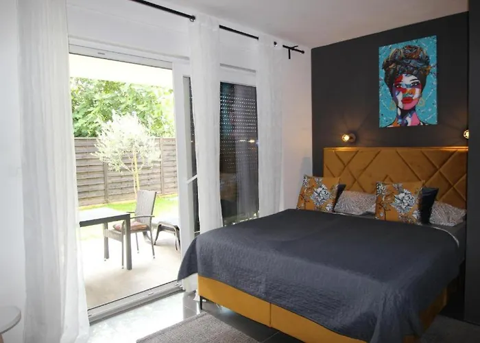 아파트 Valla-free Bikes-adults Only 파자나