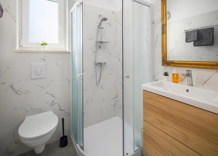 Valla-free Bikes-adults Only *